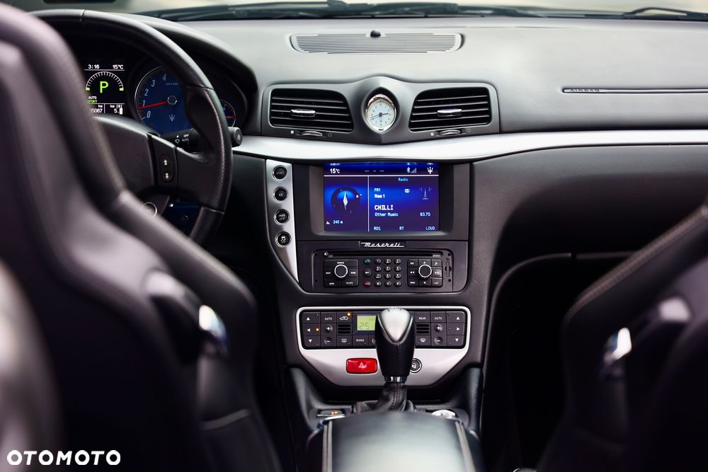 Maserati GranCabrio MC Centenario - 6