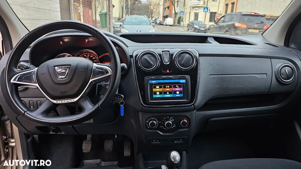 Dacia Dokker 1.5 Blue dCi Stepway - 6