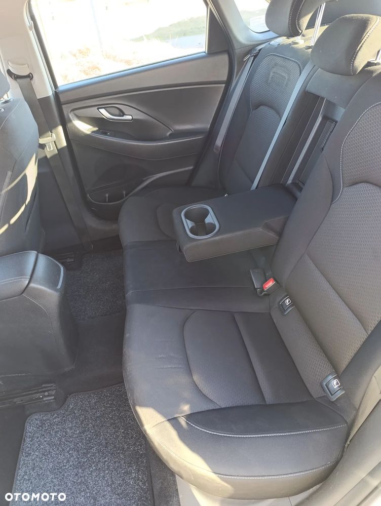 Hyundai i30 1.4 Comfort - 18