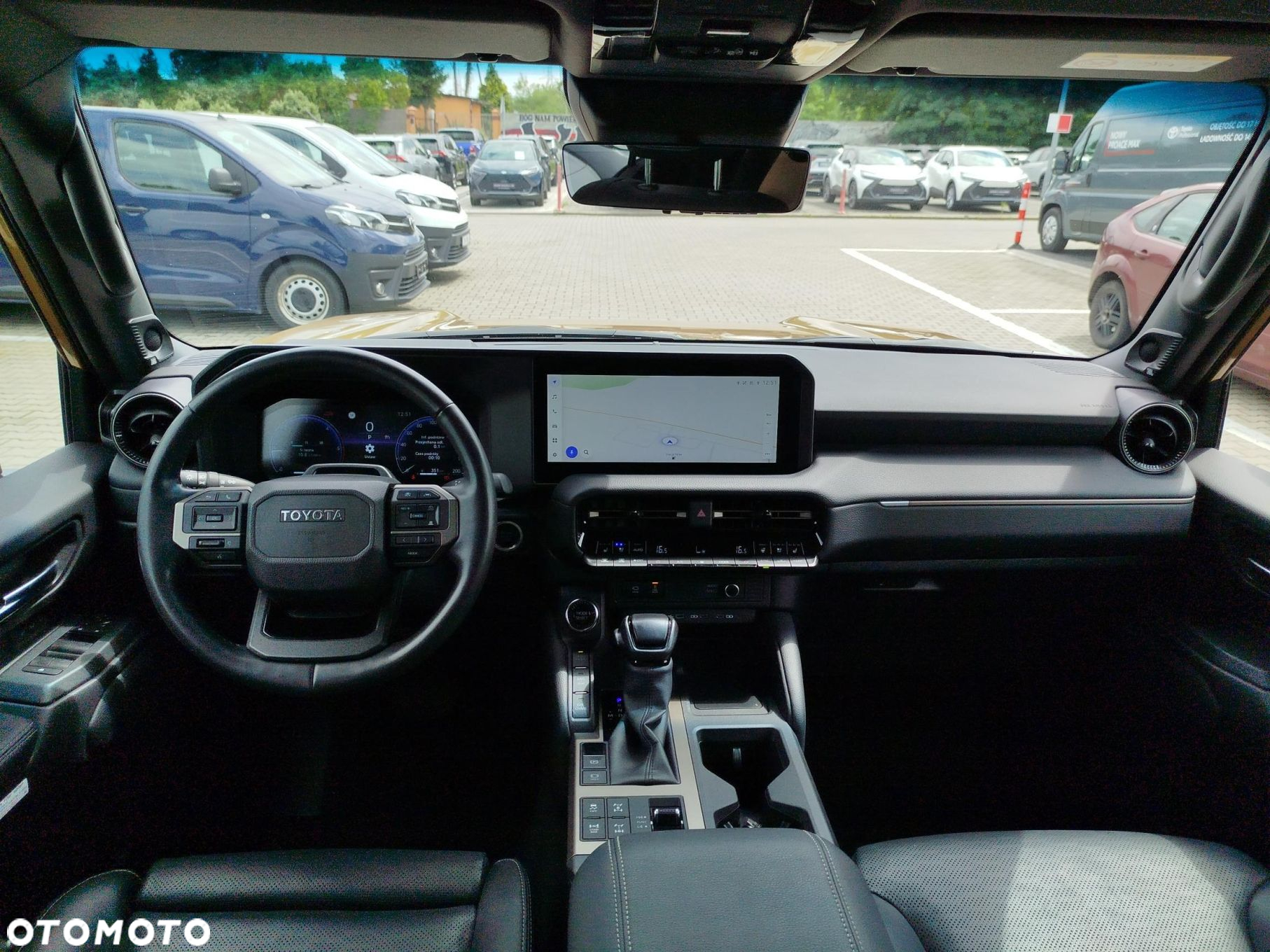 Toyota Land Cruiser - 12