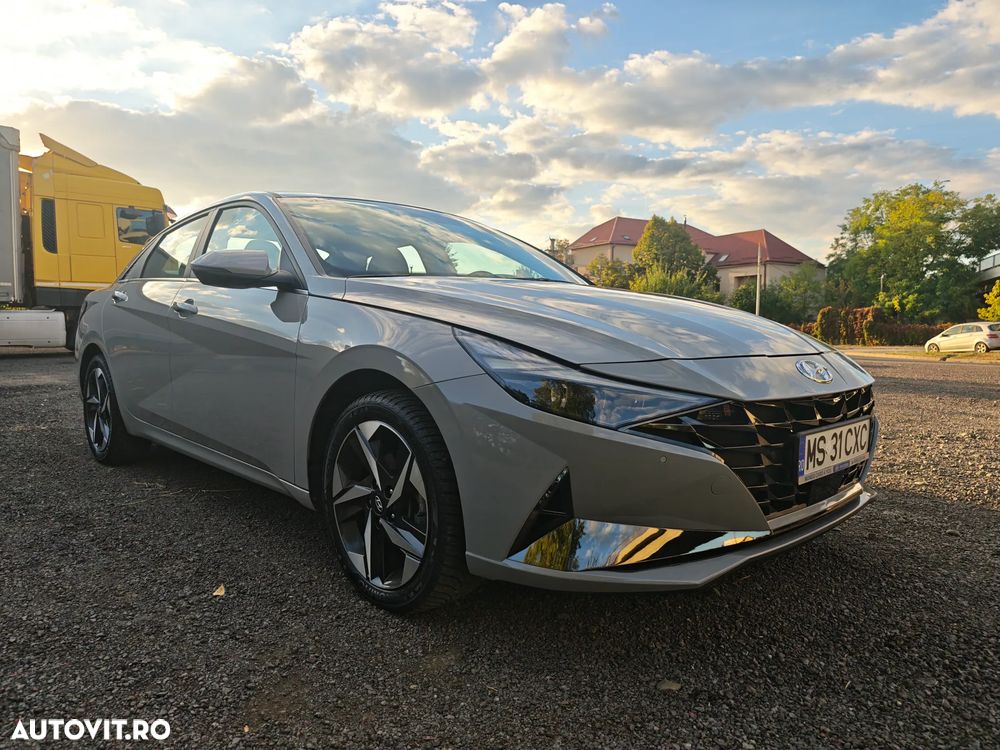 HYUNDAI Elantra 2022 — imagine 8