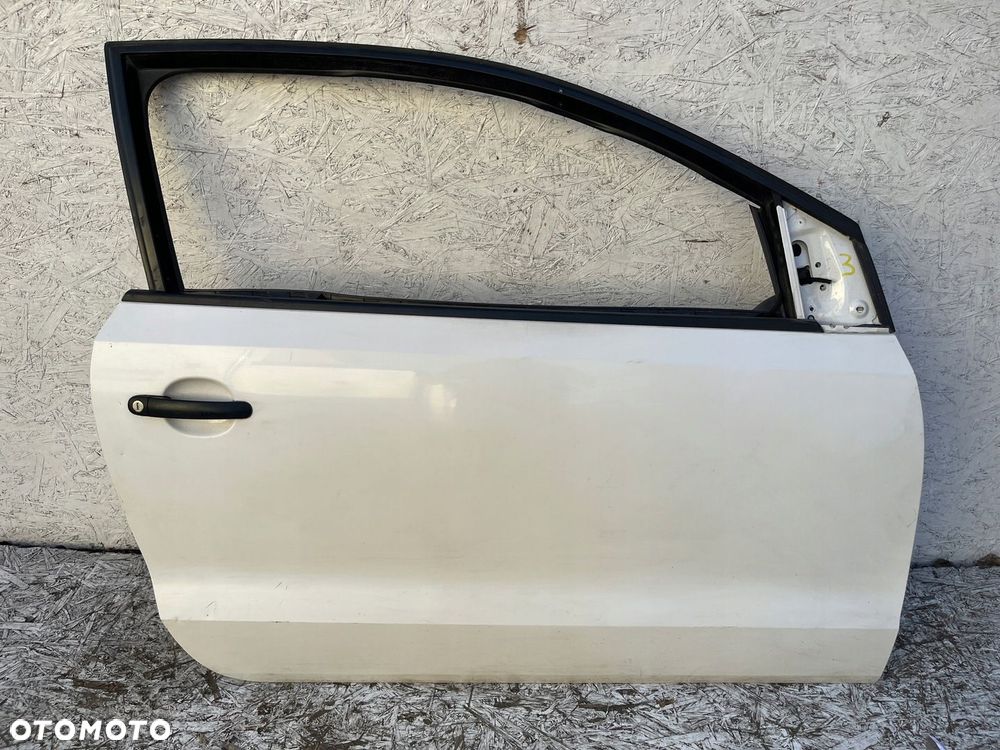 DRZWI PRZEDNIE PRAWE VOLKSWAGEN POLO 6R 3D KOMPLETNE