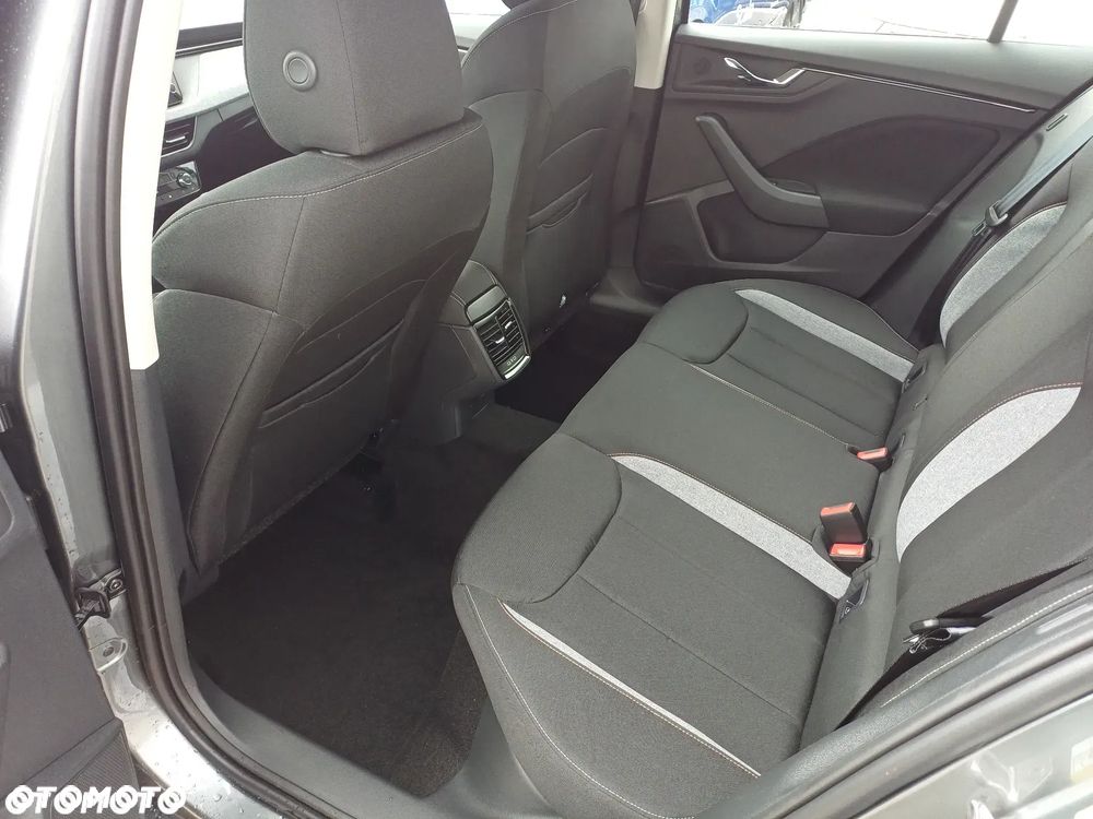Skoda Kamiq 1.0 TSI Drive - 23