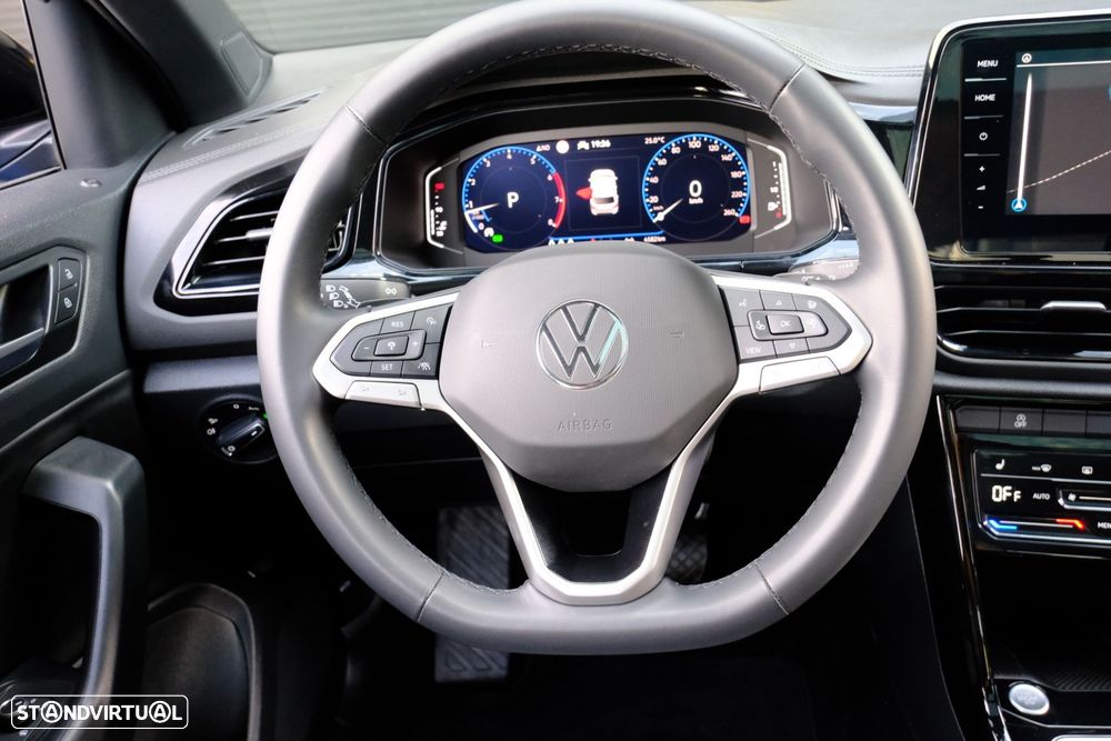VW T-Roc 1.5 TSI Black Style DSG - 16