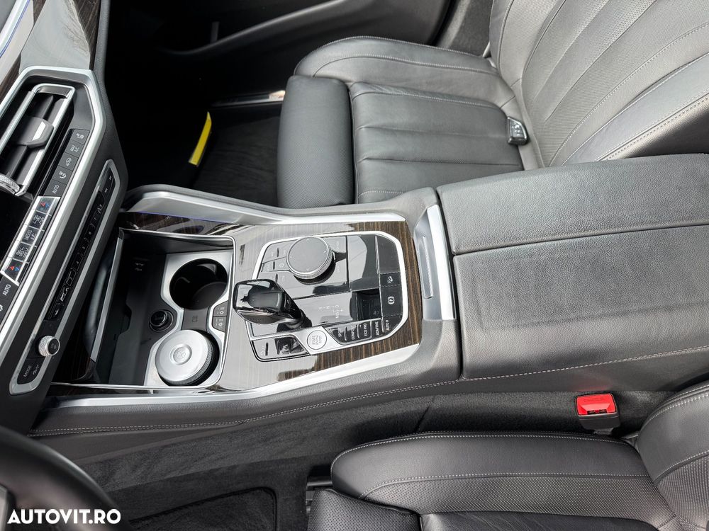 BMW X6 xDrive40d - 22