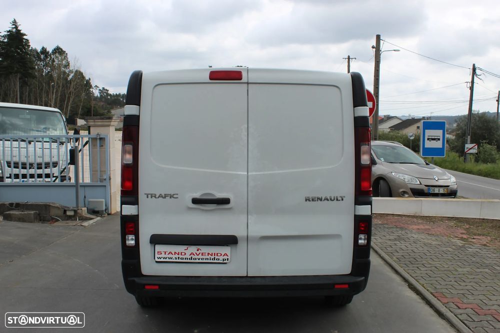 Renault Trafic 2.0 dCi L1H1 - 6