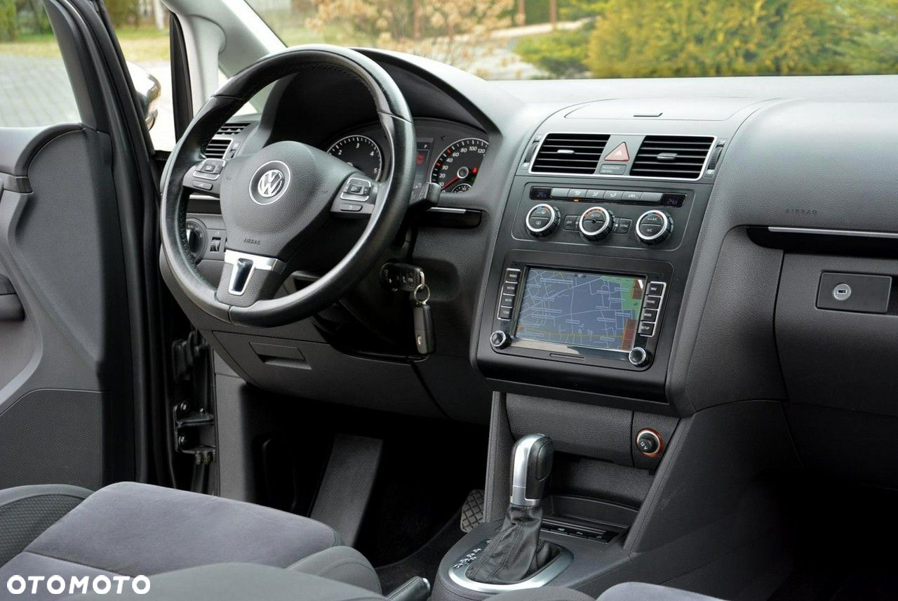 Volkswagen Touran 2.0 TDI DSG Freestyle - 20