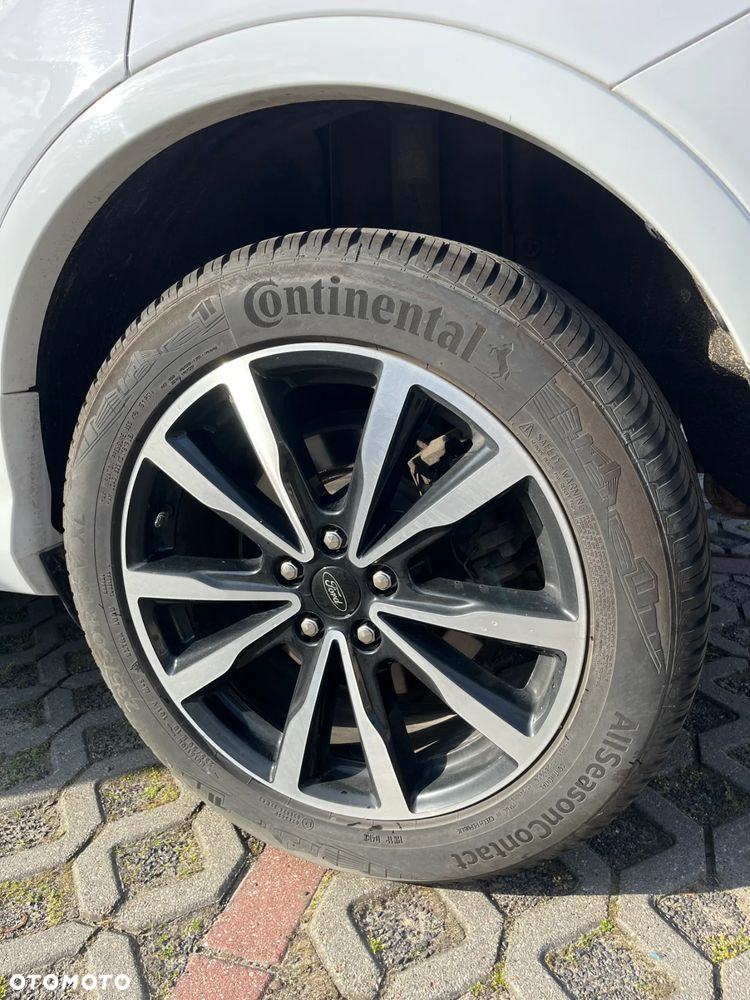 Ford Kuga 1.5 EcoBoost 4x4 ST-Line - 17