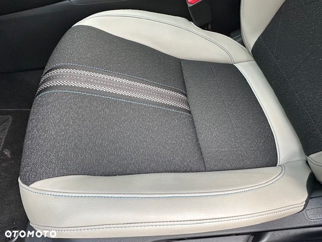 Honda HR-V 1.5 i-MMD Advance Plus CVT - 36