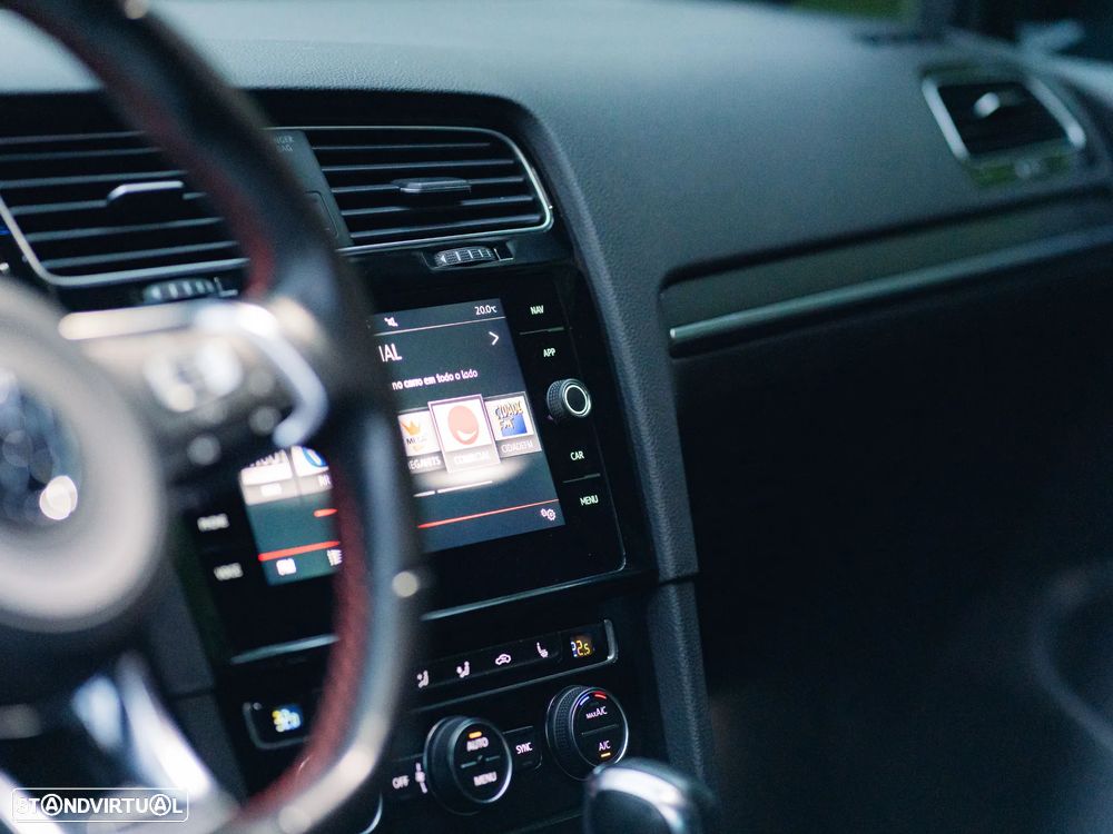 VW Golf GTI (BlueMotion ) DSG - 25