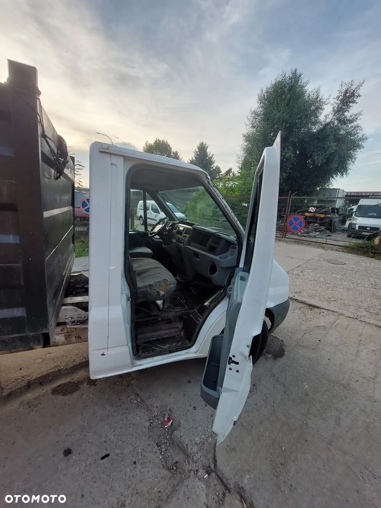 Ford Transit - 15