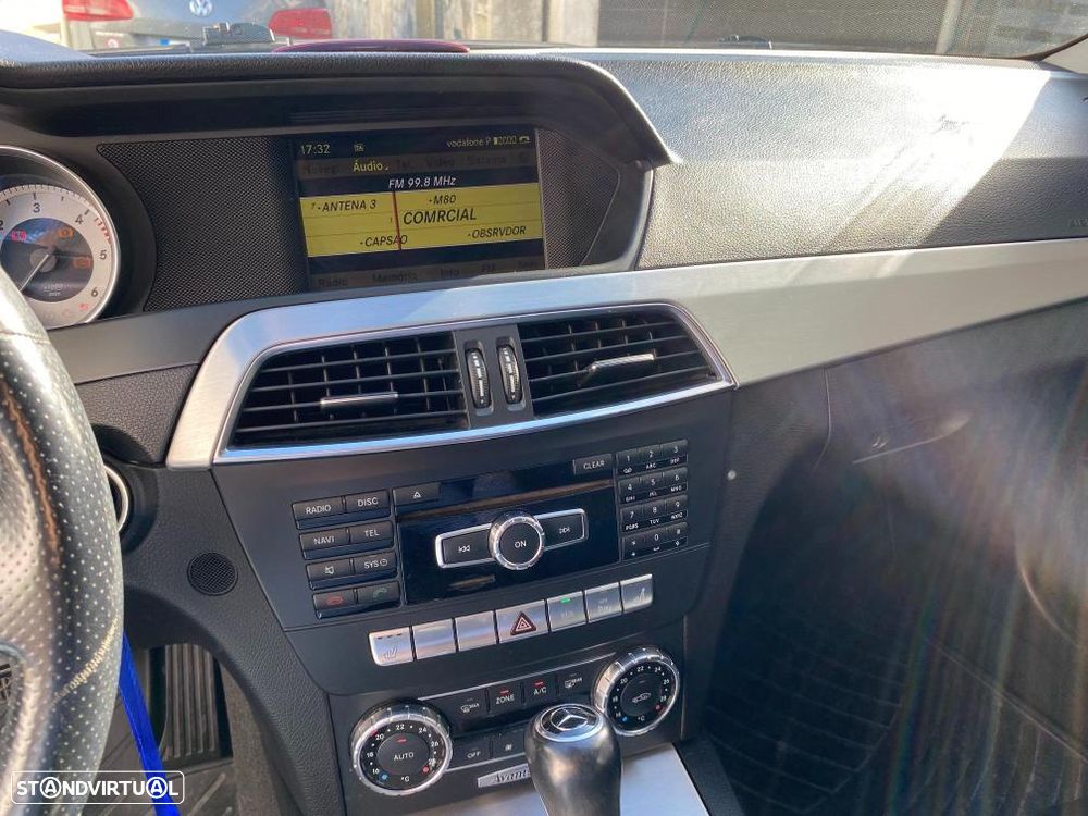 Mercedes-Benz C 220 Station CDI DPF Auto BlueEFFICIENCY Avantgarde - 17
