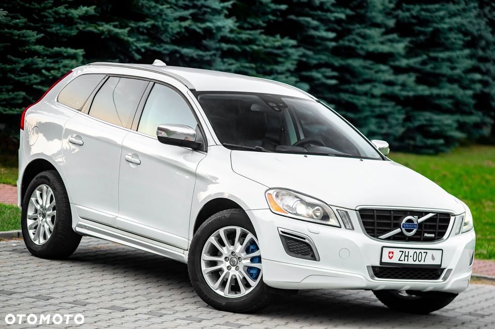 Volvo XC 60 D5 AWD RDesign - 12