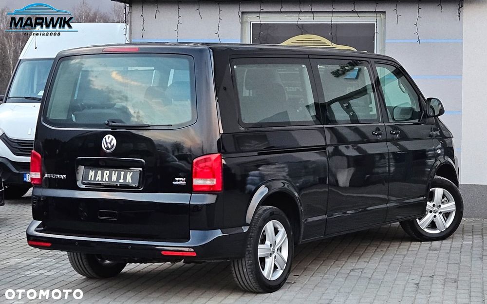 Volkswagen Multivan - 26