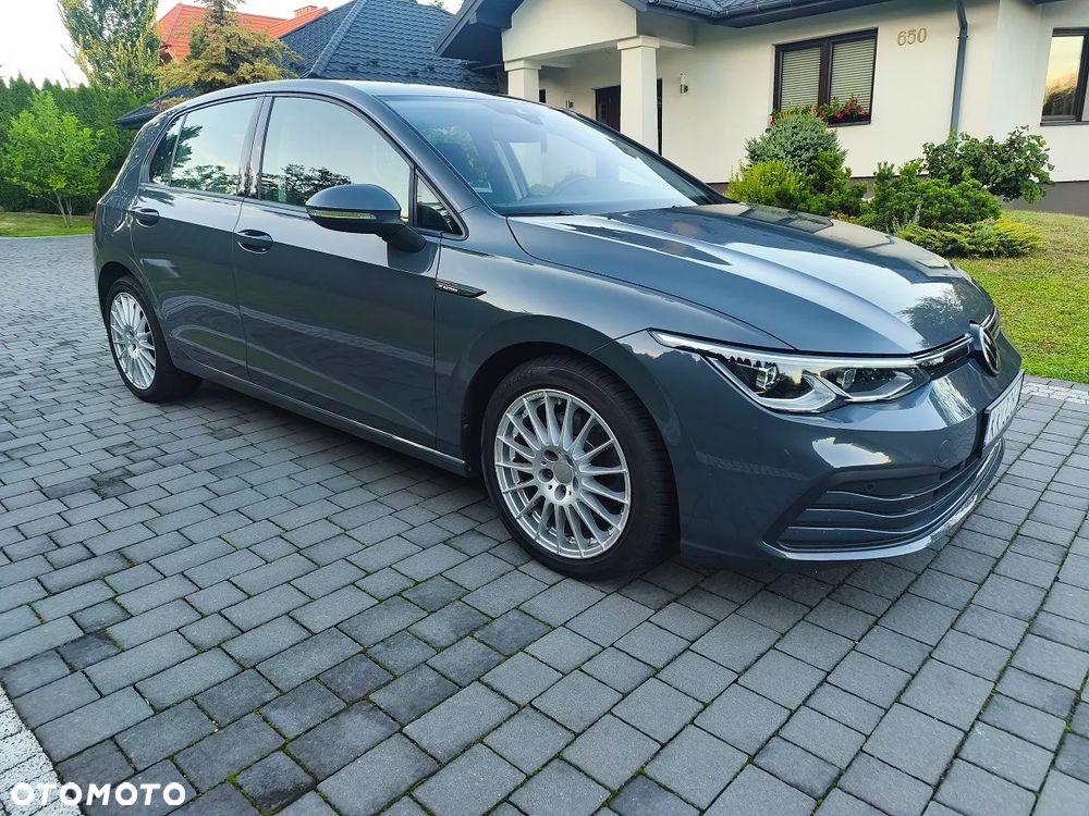 Volkswagen Golf 2.0 TDI SCR Life - 3