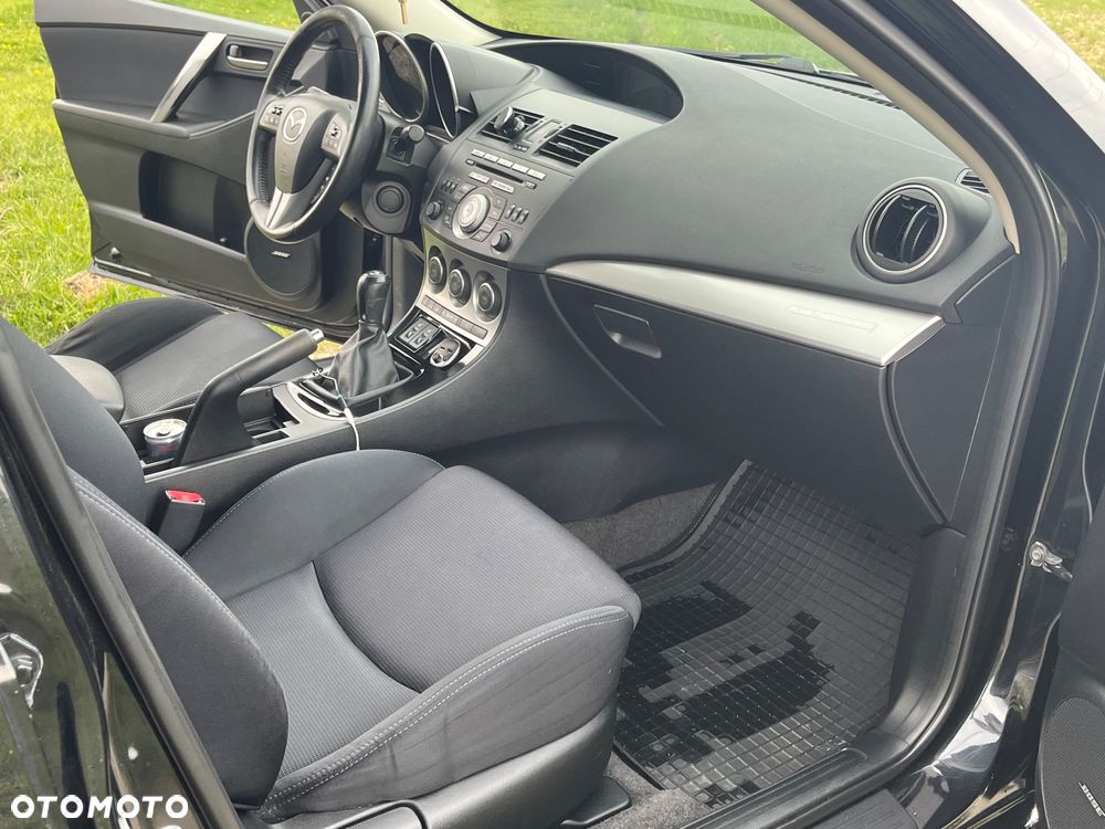 Mazda 3 2.0 Sport - 11