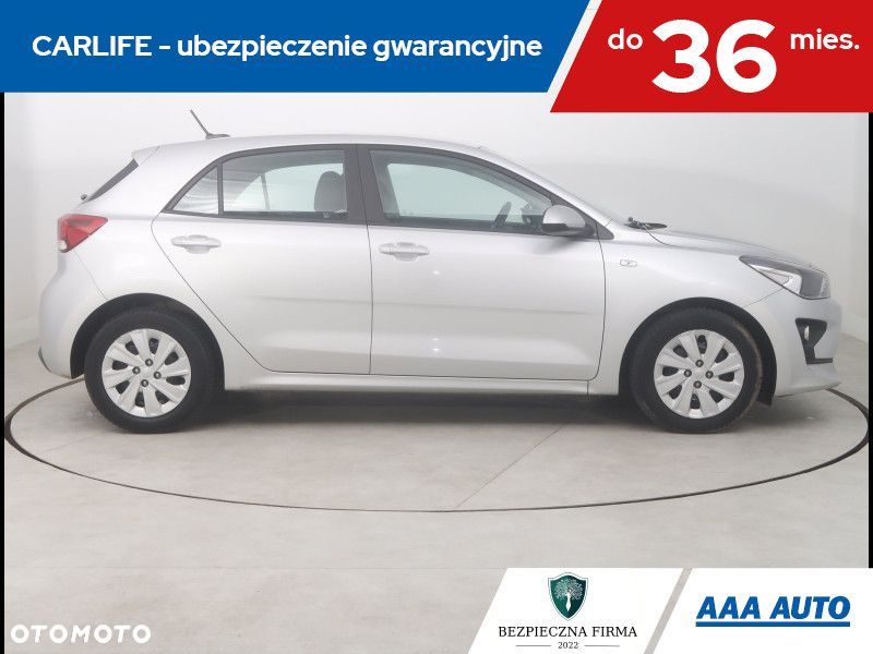 Kia Rio - 7