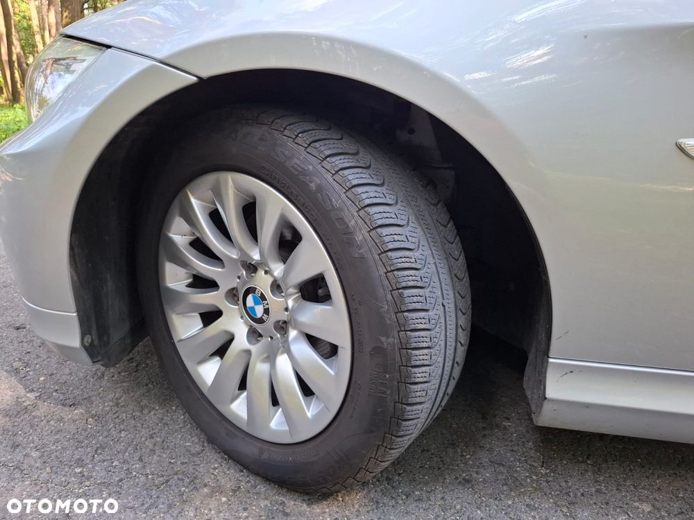 BMW Seria 3 320d DPF - 16
