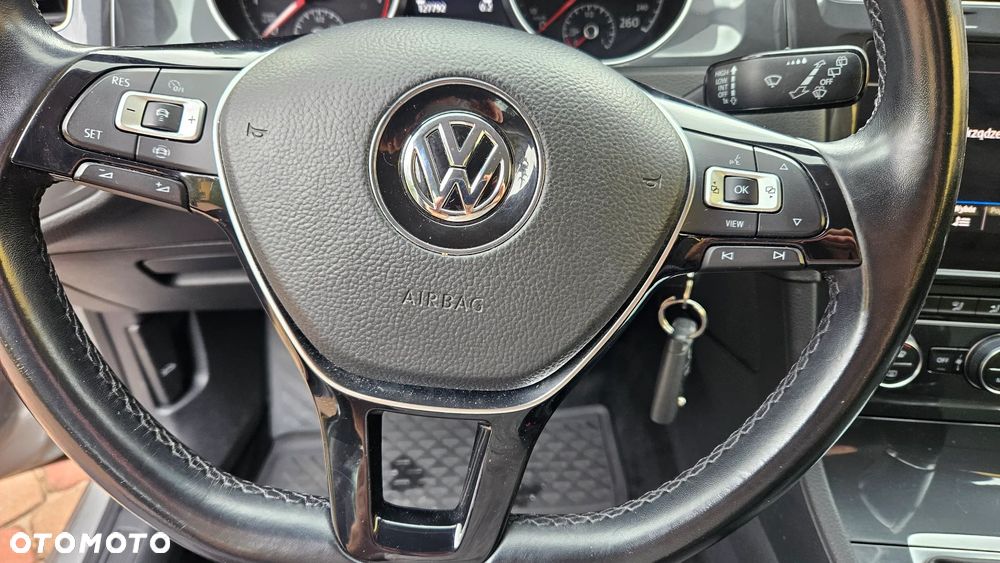 Volkswagen Golf 1.5 TSI BMT Comfortline - 13