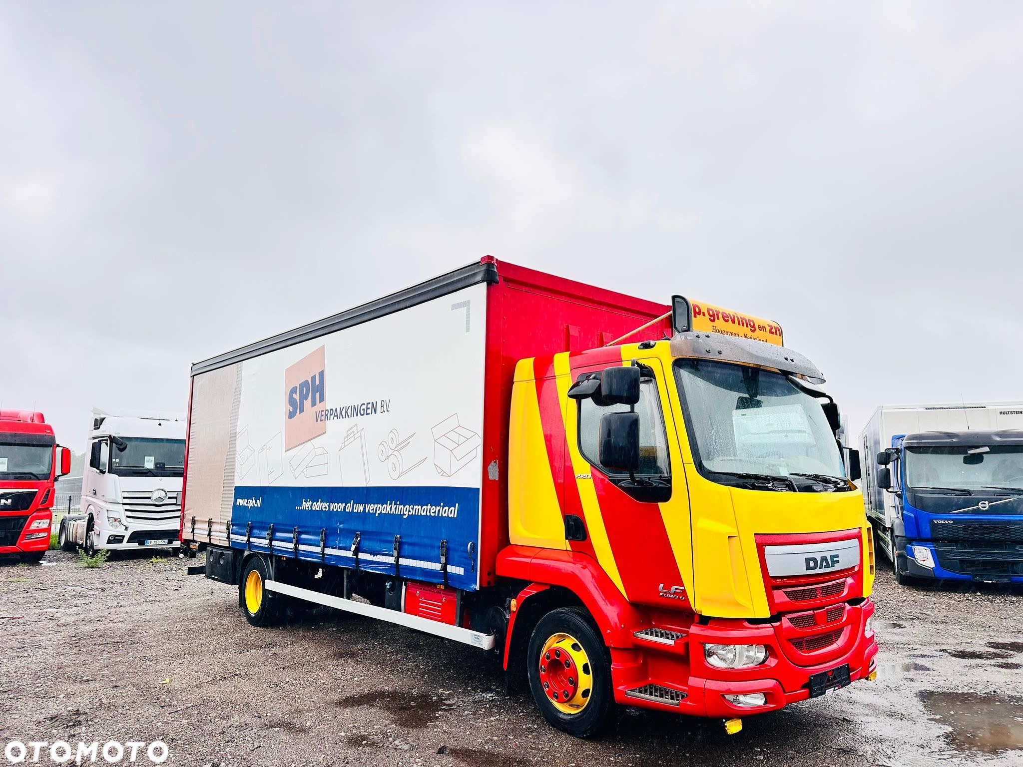 DAF LF 220 / KABINA SYPIALNA / WINDA - 3