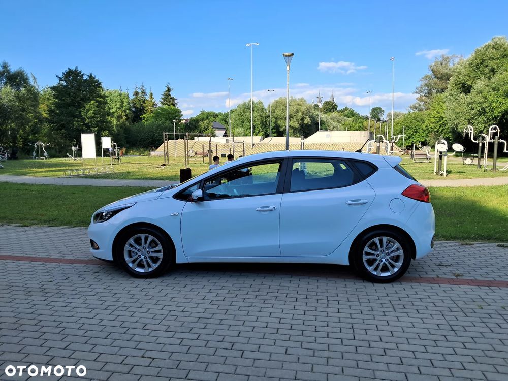 Kia Ceed - 3