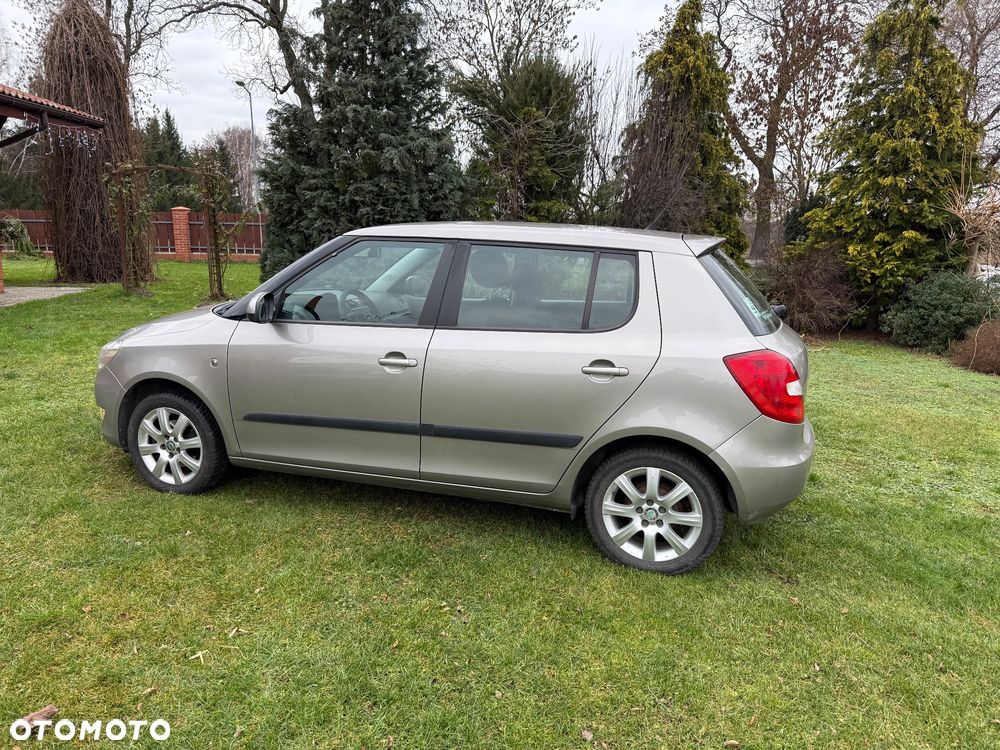 Skoda Fabia - 2