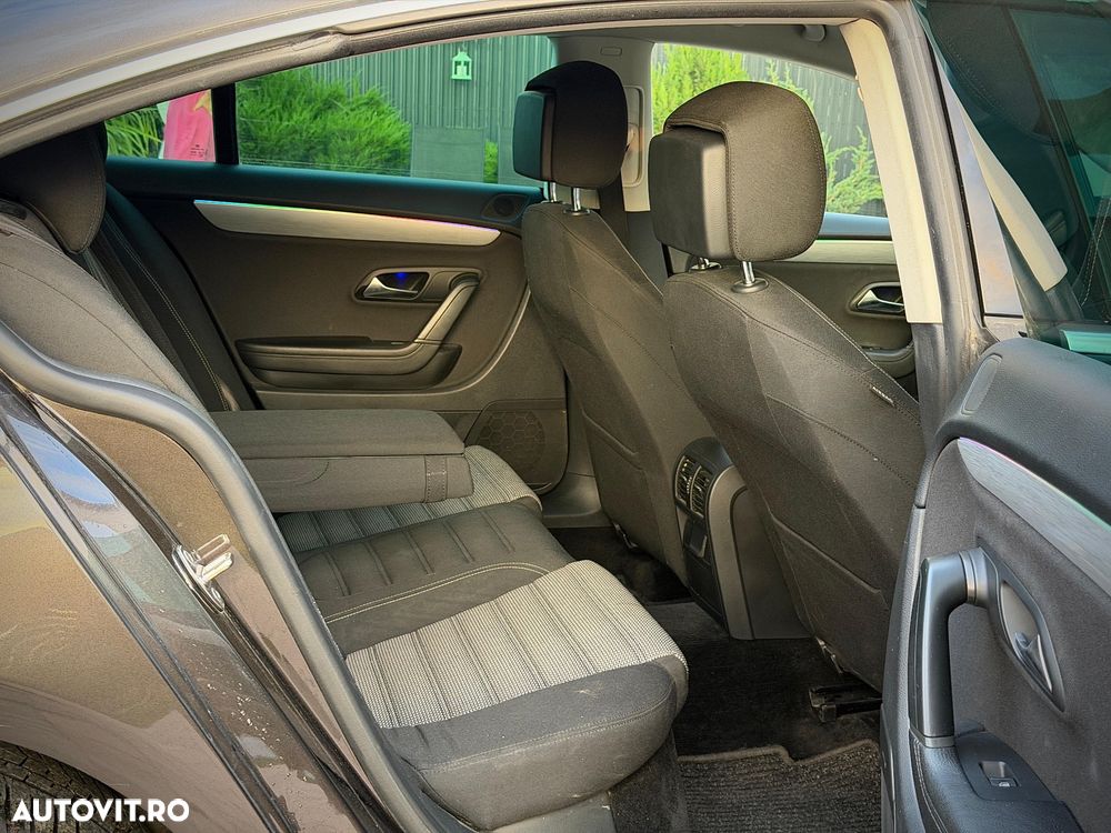 Volkswagen Passat CC 2.0 TDI BMT DSG - 18