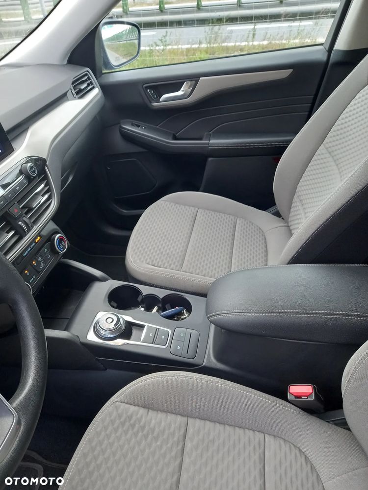 Ford Escape 1.5 EcoBoost AWD SE - 9