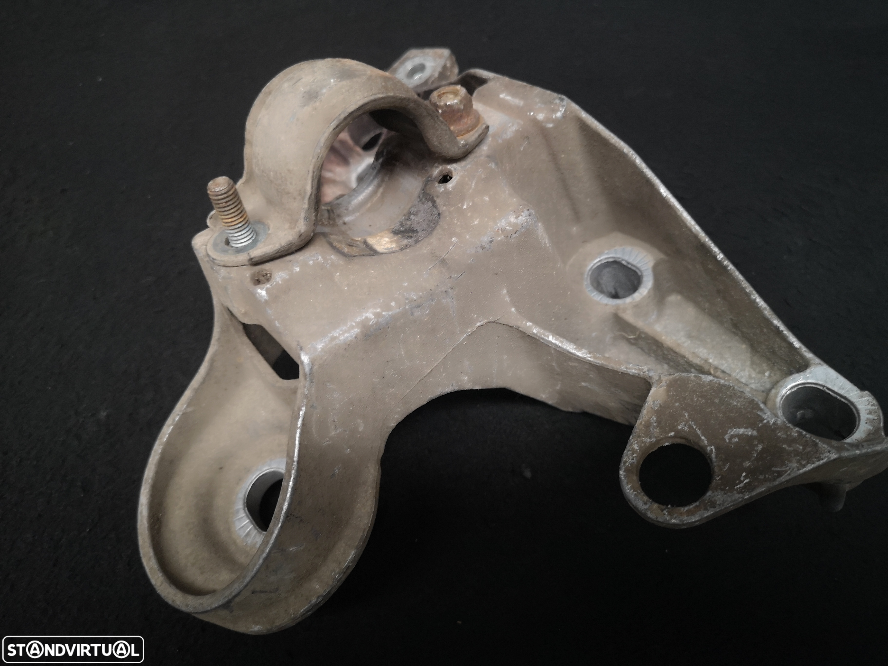 Apoio de motor audi A4 b7  2003-2007 - 3