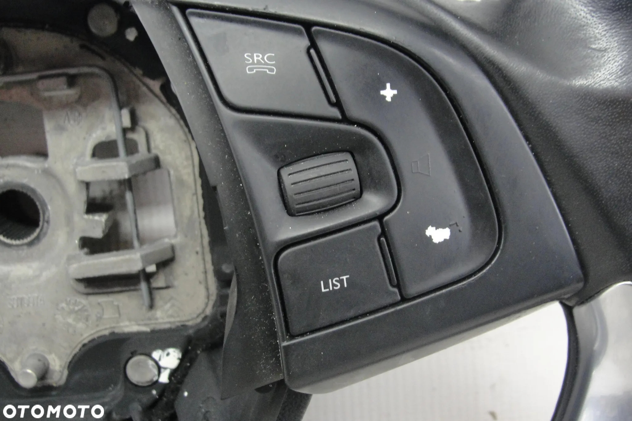 KIEROWNICA MULTIFUNKCYJNA CITROEN DS5 - 4