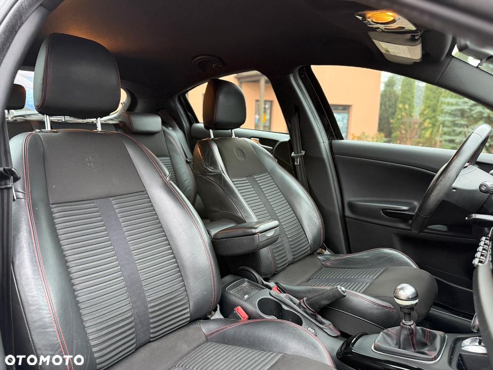 Alfa Romeo Giulietta 1.4 TB 16V - 19