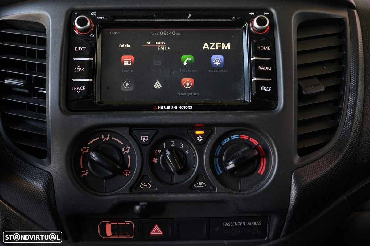 Mitsubishi L200 2.4 DI-D CD Invite Space Cab 3L 4WD - 34