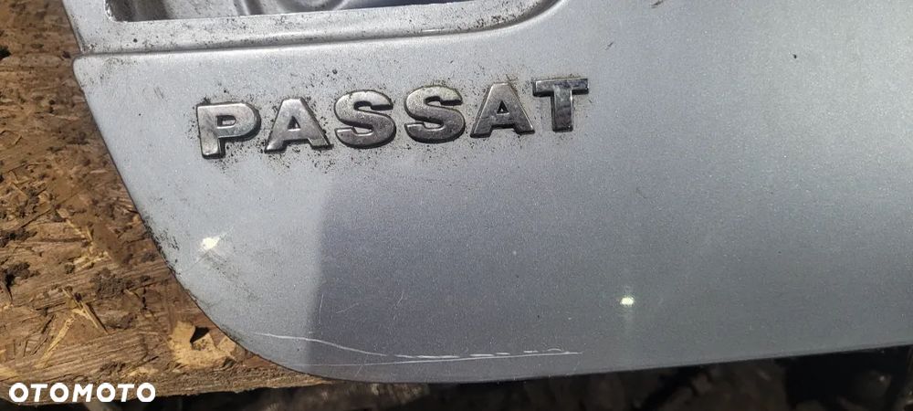 Klapa bagażnika sedan Volkswagen  Passat b6 - 2