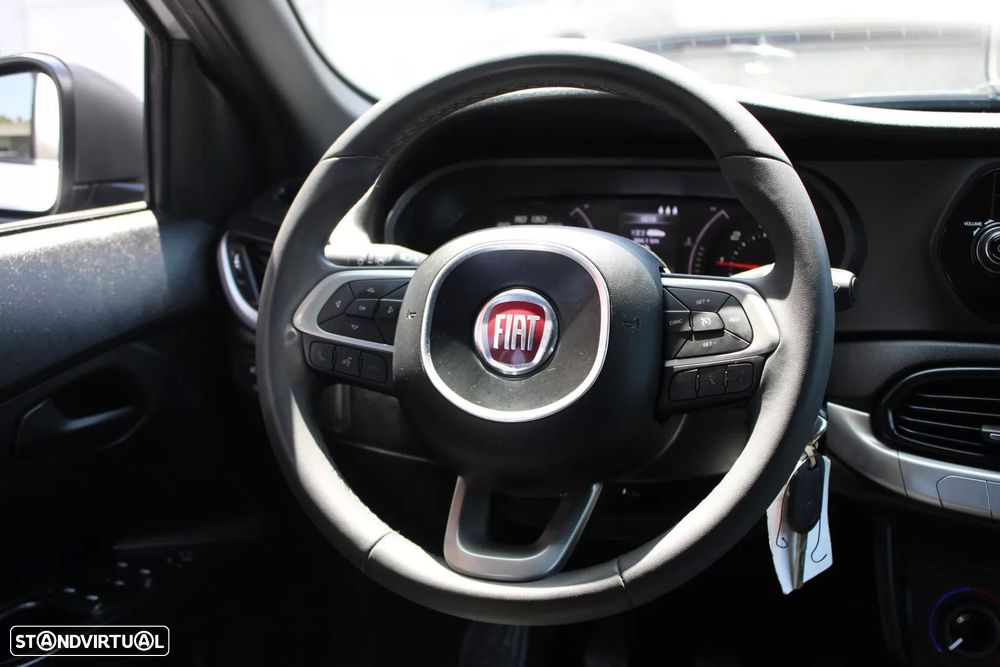 Fiat Tipo Station Wagon 1.3 M-Jet Street - 21