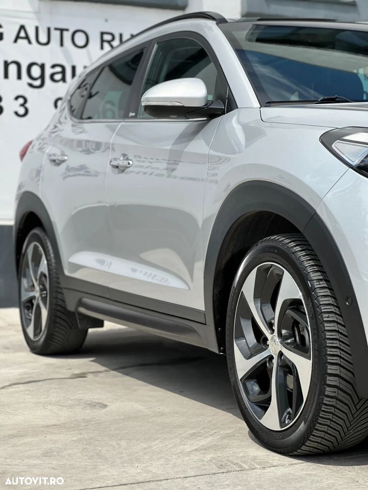 Hyundai Tucson 2.0 CRDI 4WD Automatik Advantage - 6