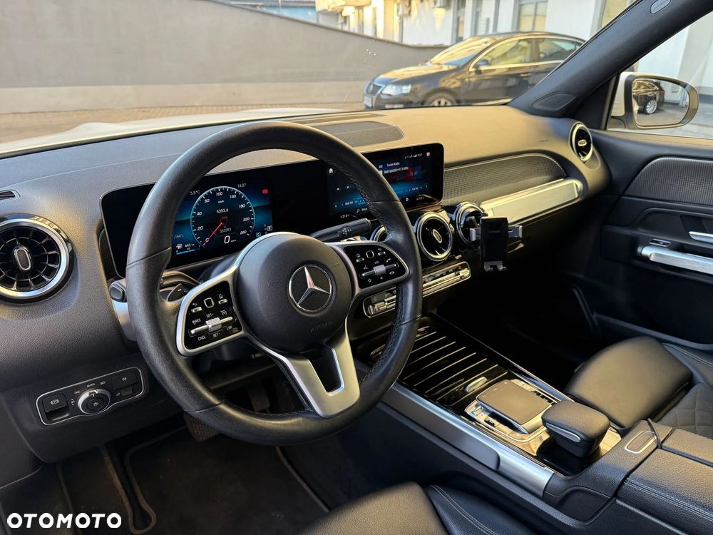 Mercedes-Benz GLB 200 d 4Matic 8G-DCT - 12
