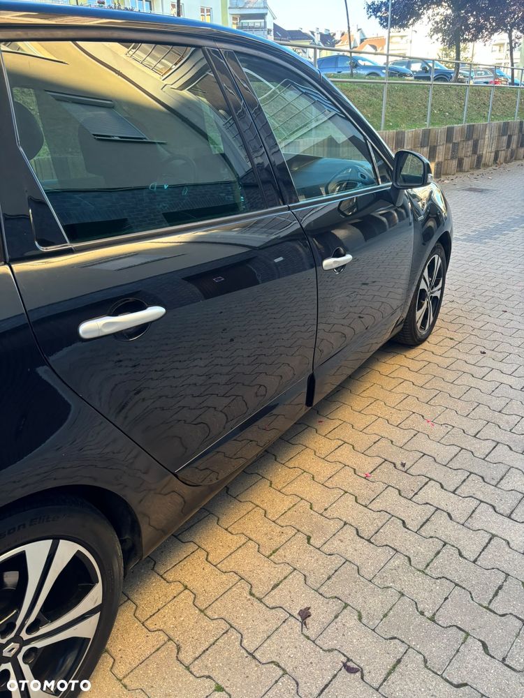 Renault Grand Scenic dCi 130 FAP Bose Edition - 8