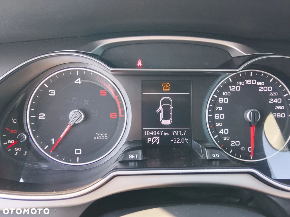 Audi A4 Avant 2.0 TDI DPF multitronic Ambition - 9