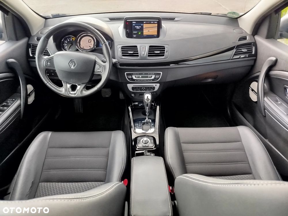 Renault Megane ENERGY TCe 130 EDC BOSE EDITION - 5