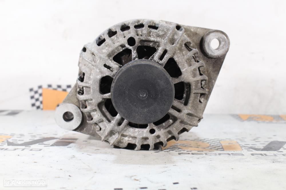 Alternador Opel Insignia A (G09)  13588306 / 2620359A / Tg12c173 - 4