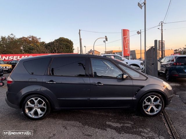 Ford S-Max 2.0 TDCi Titanium 7L - 13
