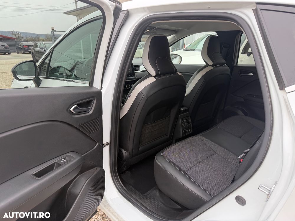 Renault Captur E-TECH Full 145 Techno - 17