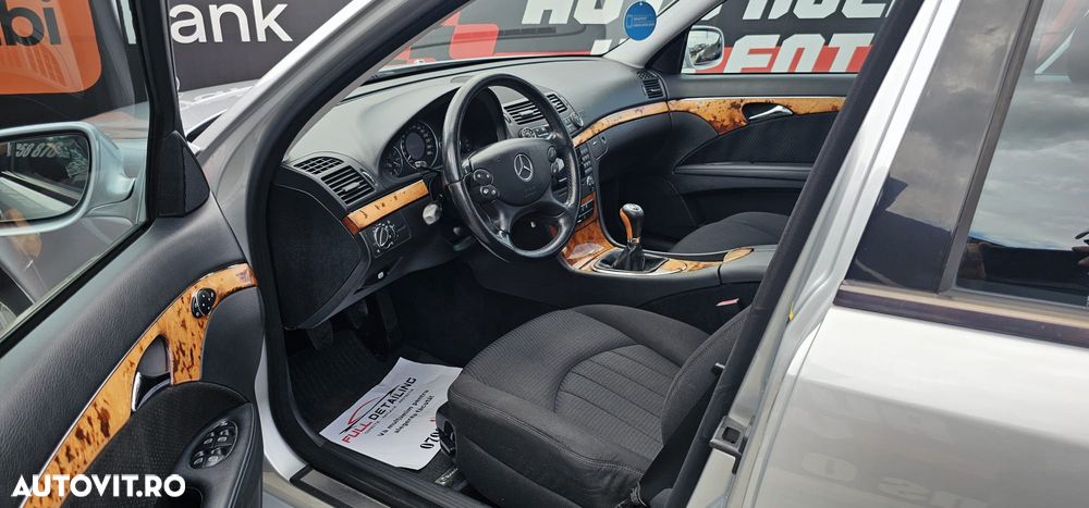 Mercedes-Benz E 220 CDI - 11