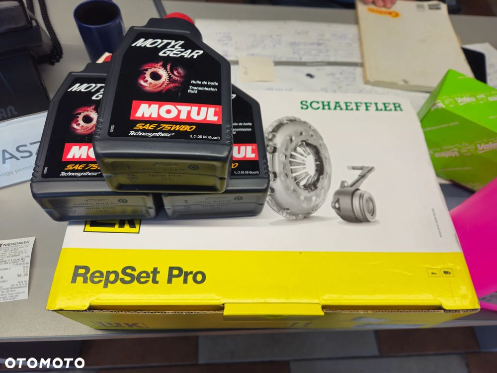 Opel VIVARO 2.0 cdti KLIMATYZACJA - 33