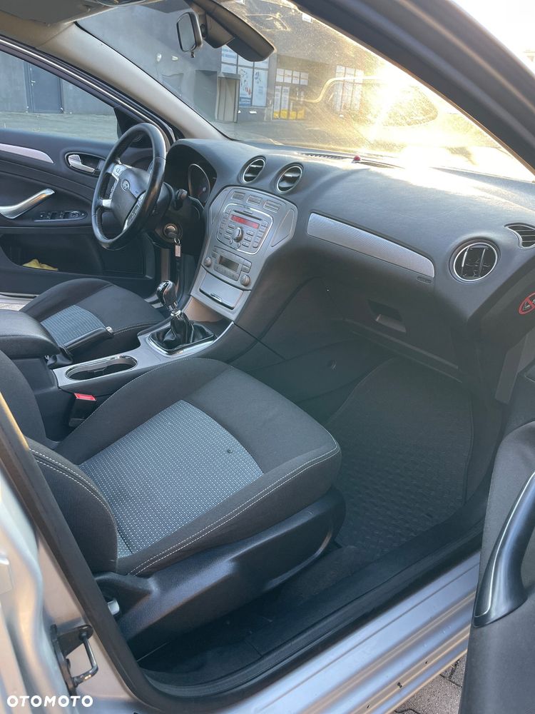 Ford Mondeo 2.0 TDCi EConetic Trend - 13