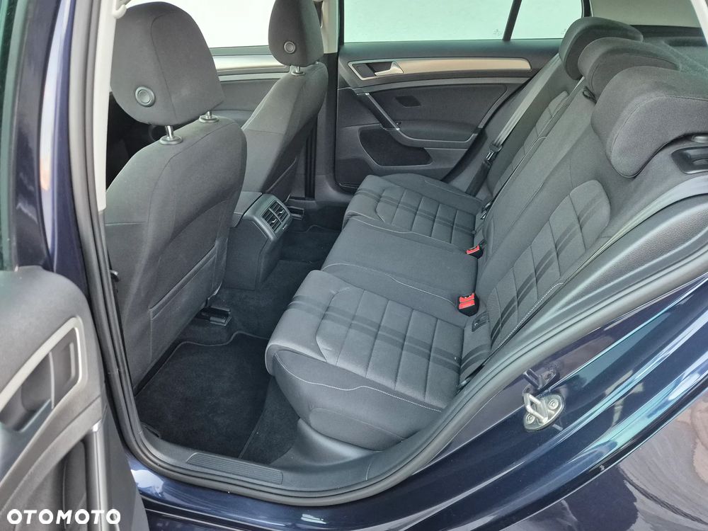 Volkswagen Golf 1.4 TSI BMT Highline - 17