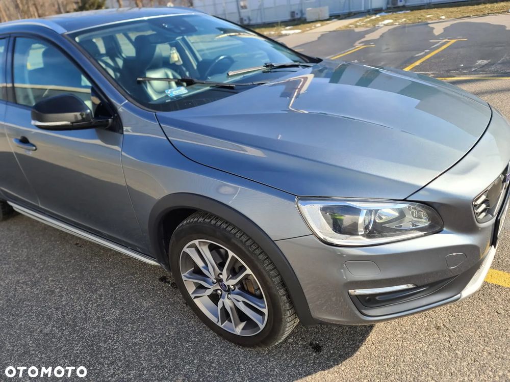 Volvo V60 D4 AWD Drive-E Summum - 3