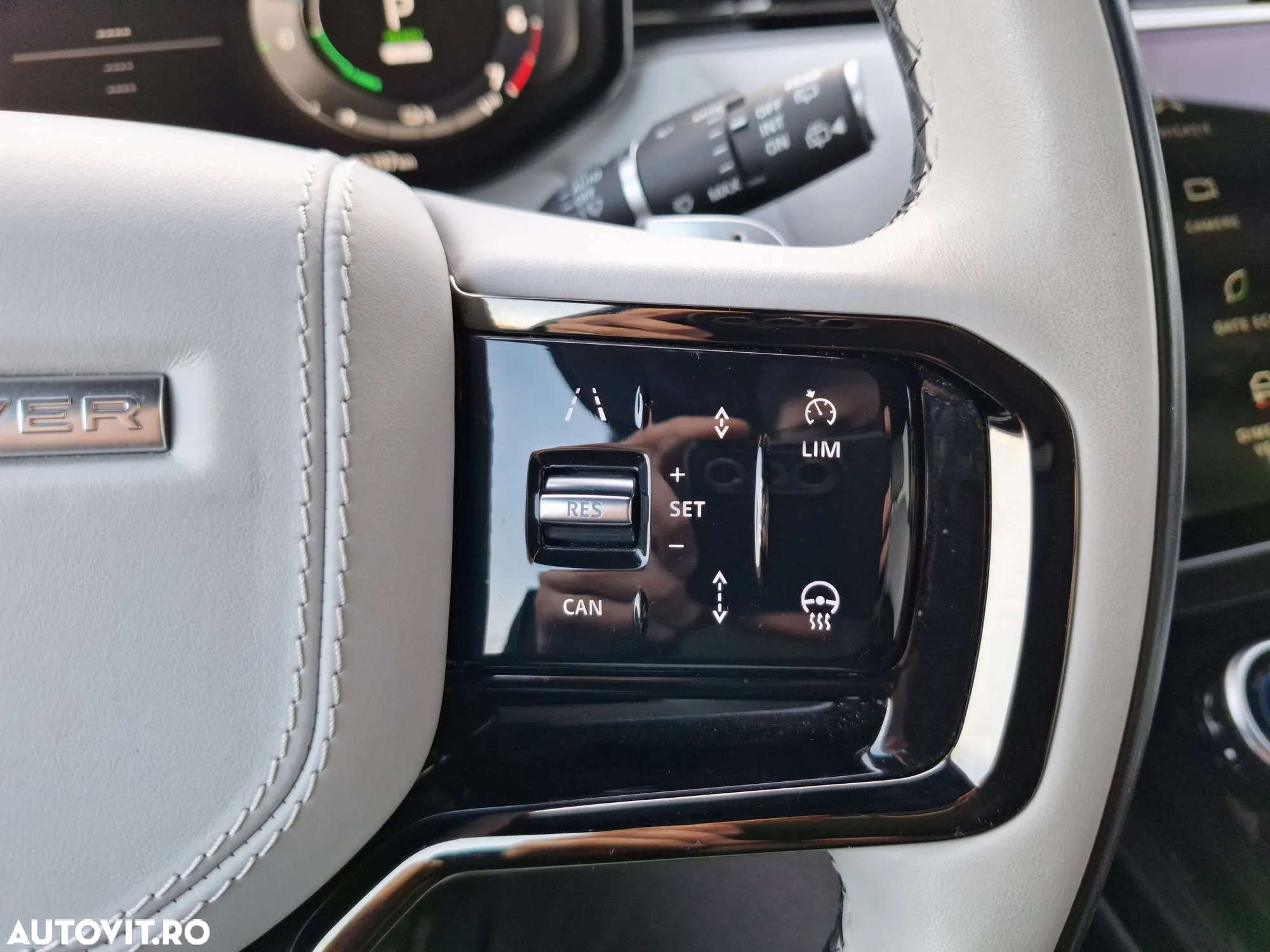 Land Rover Range Rover Sport - 19