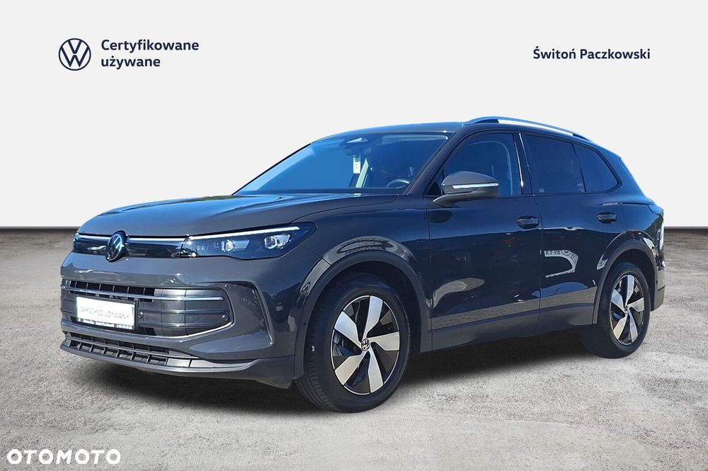 Volkswagen Tiguan - 1