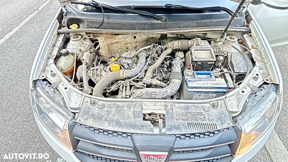 Dacia Logan 0.9 TCe Laureate - 12